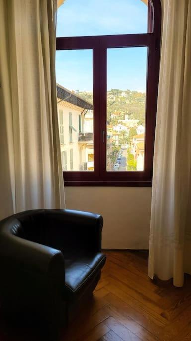 Thekeystudio,Tiramisu Nel Cuore Della Citta Bordighera Exteriér fotografie